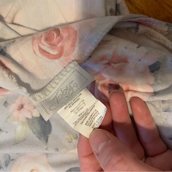 Large Stretchy Baby Swaddle Blanket - Picture 3 of 3